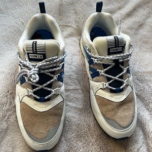 KARHU Fusion 2.0 Bright White Vallarta Blue